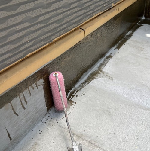 門真市でベランダウレタン塗膜防水工事