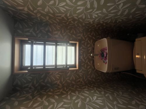 東大阪市で点検口、アルミ面格子、室内面格子設置取付け工事