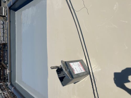大阪市でマンション屋上をウレタン塗膜防水工事をしました。