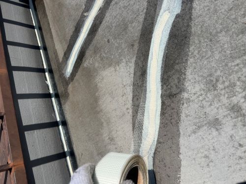 大阪市でマンション屋上をウレタン塗膜防水工事をしました。